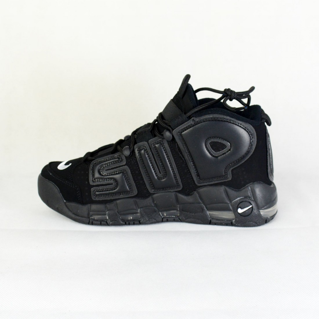 uptempo supreme black